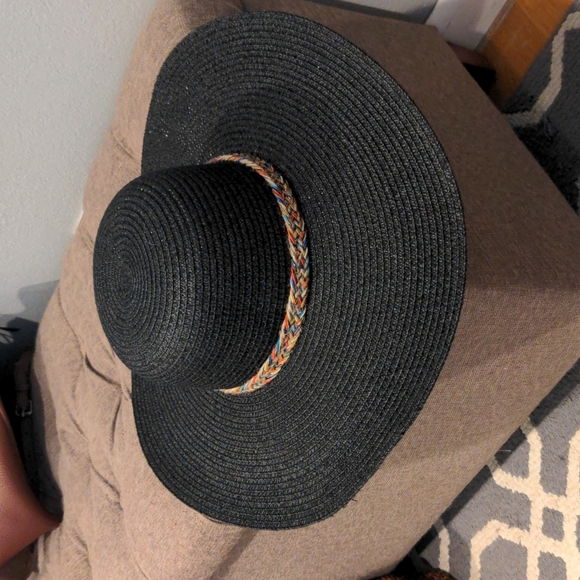 Magid Hats, black sunhat with braided belt - Picture 11 of 12